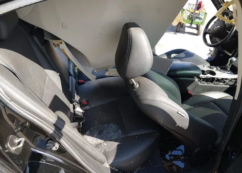 2017 Infiniti Q50 2.0T Premium z USA, uszkodzony, nr VIN JN1CV7APXHM642655